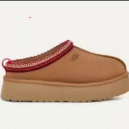 UGG chestnut red-collar platform clogs