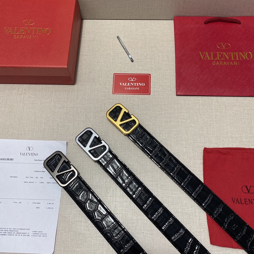 Valentino Garavani Black Belt