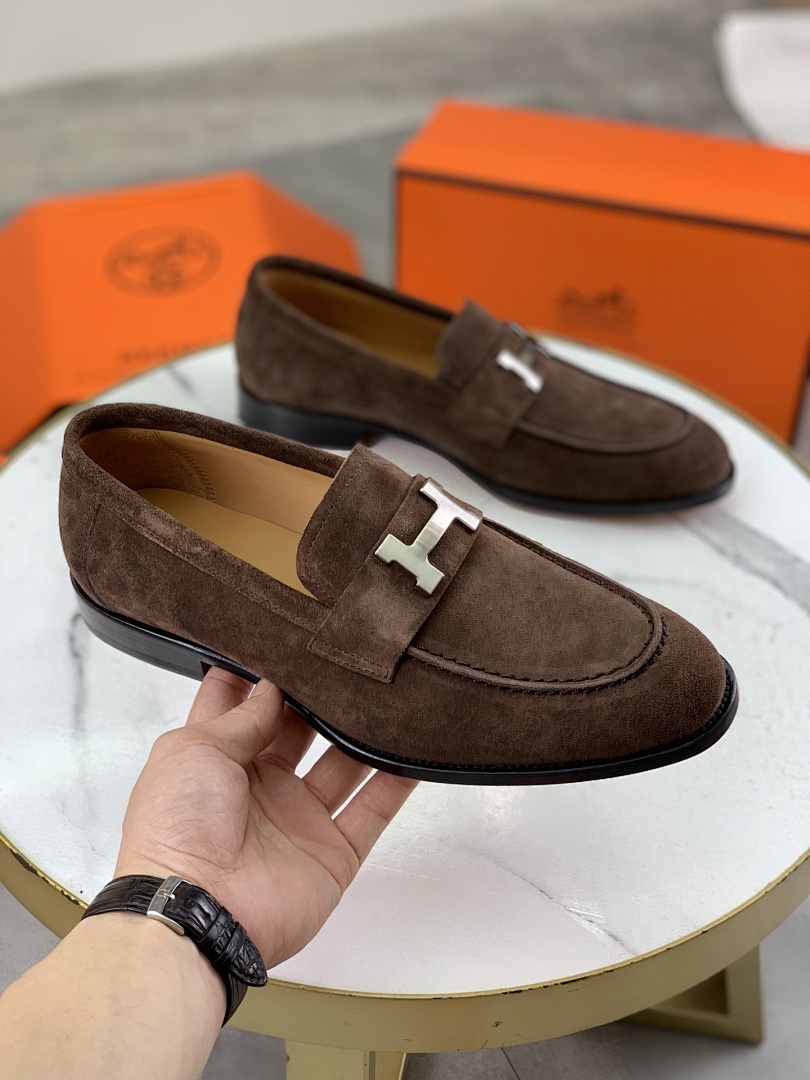 Hermès Brown Shoes
