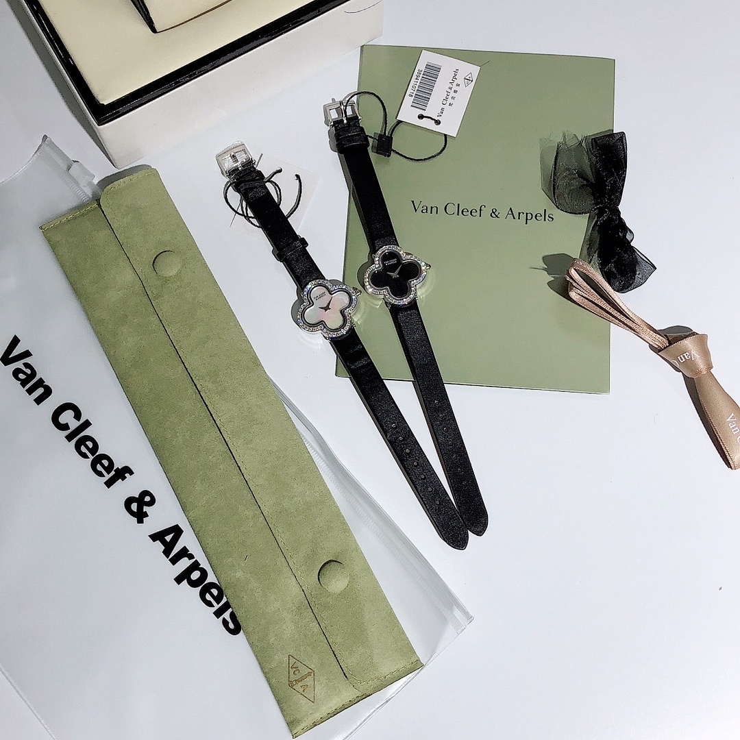 Van Cleef & Arpels Black Watch