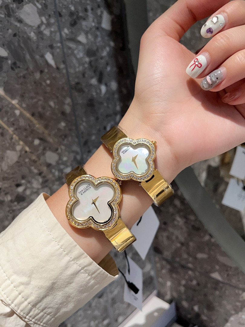 Van Cleef & Arpels Gold Watch